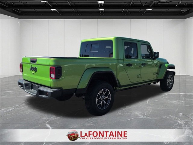 New 2025 Jeep Gladiator Sport image 5