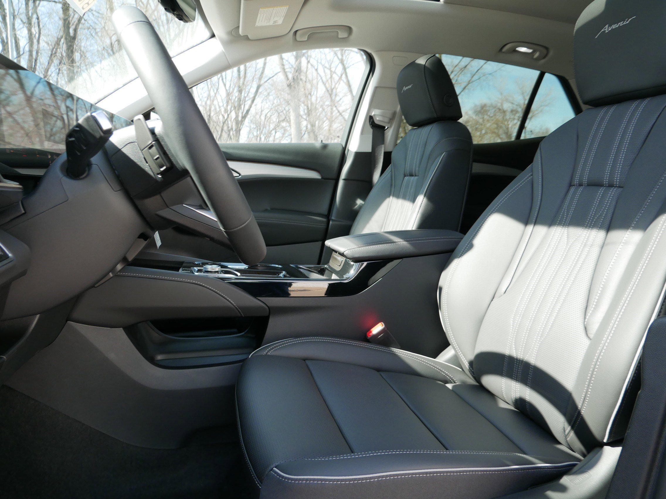 New 2026 Buick Envision Avenir image 4