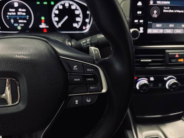 Used 2018 Honda Accord Touring image 25
