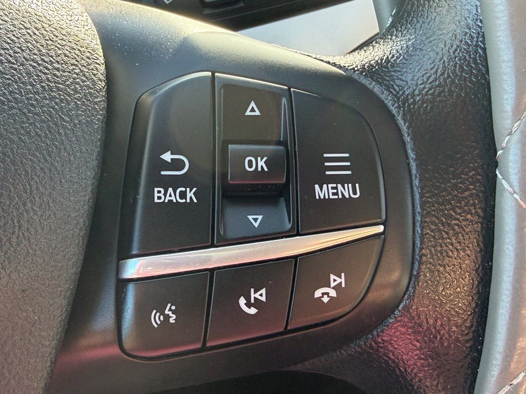 Certified 2021 Ford Escape SE FWD image 33