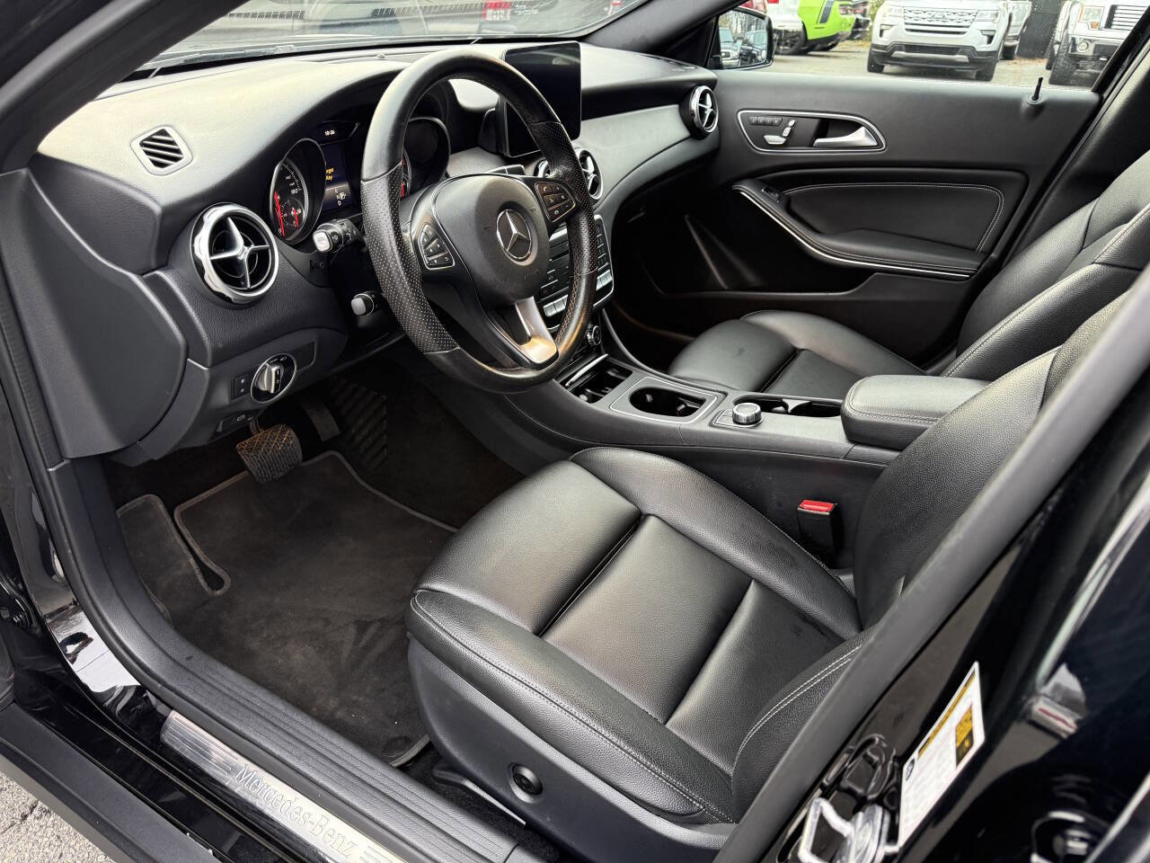 Used 2020 Mercedes-Benz GLA 250 4MATIC image 8