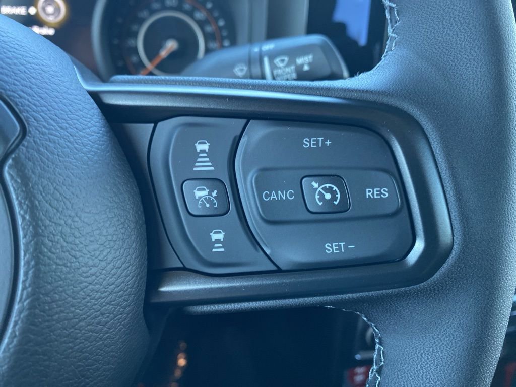 New 2025 Jeep Gladiator Mojave image 29