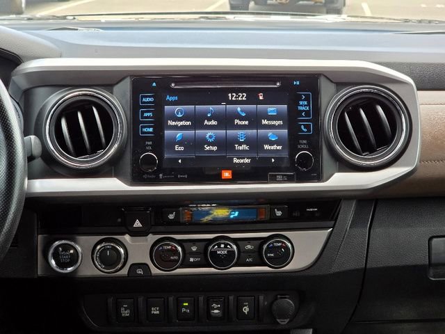 Used 2017 Toyota Tacoma Limited w/ Tow Package image 27