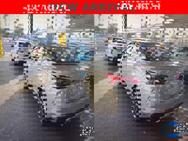 Certified 2022 Nissan Versa SV image 8