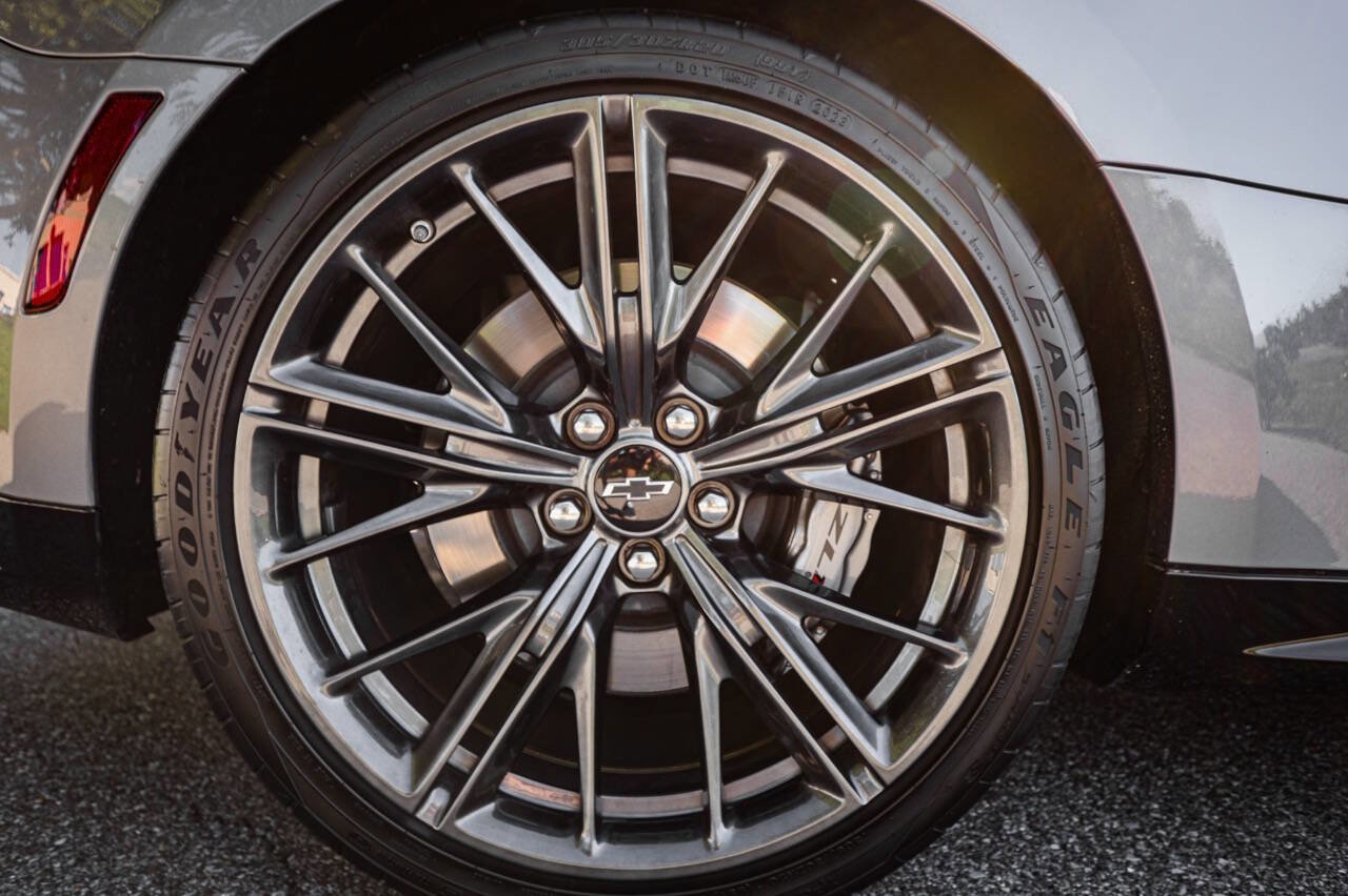Used 2023 Chevrolet Camaro ZL1 image 66