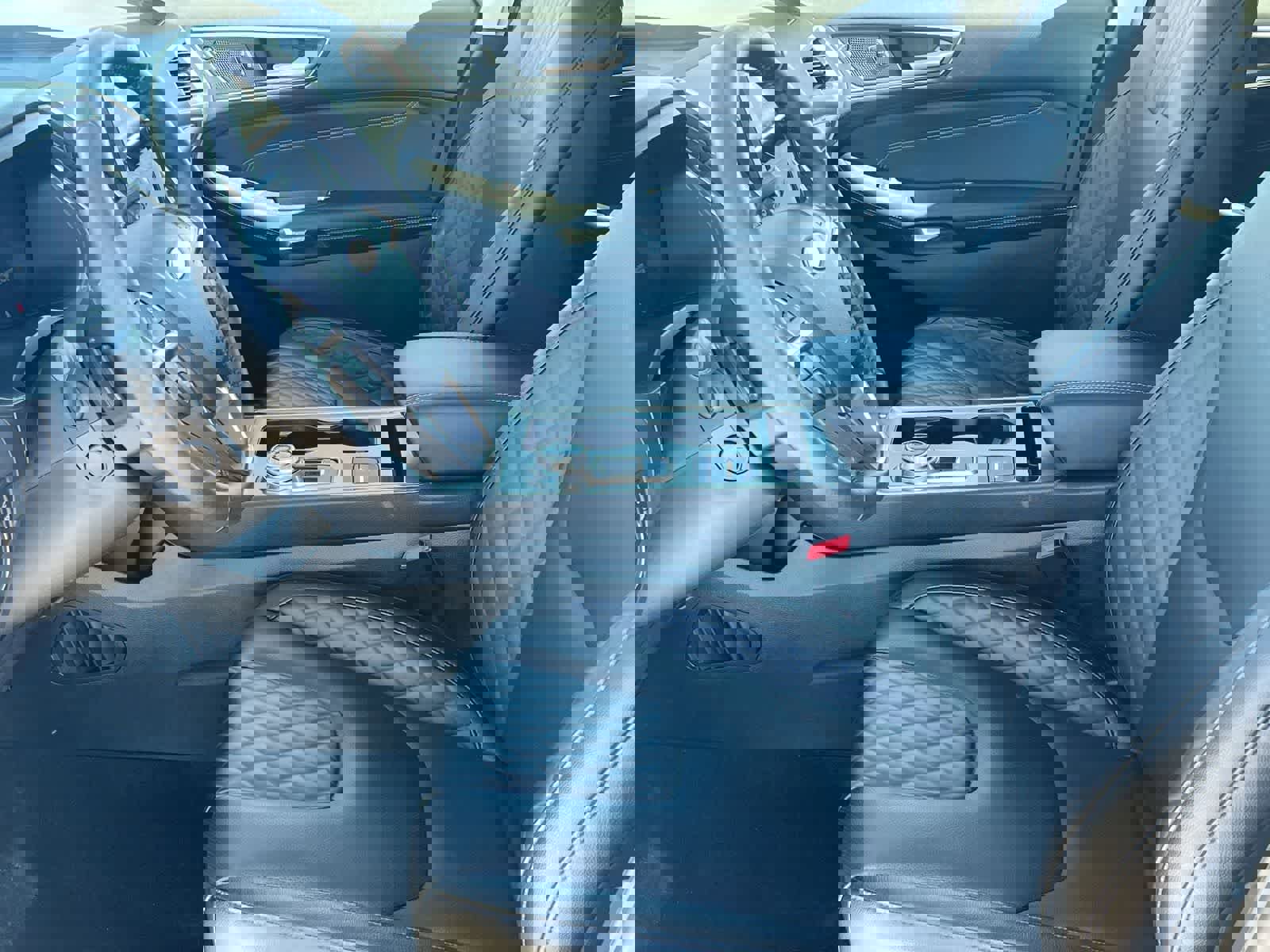 Used 2024 Ford Edge Titanium w/ Equipment Group 301A image 10