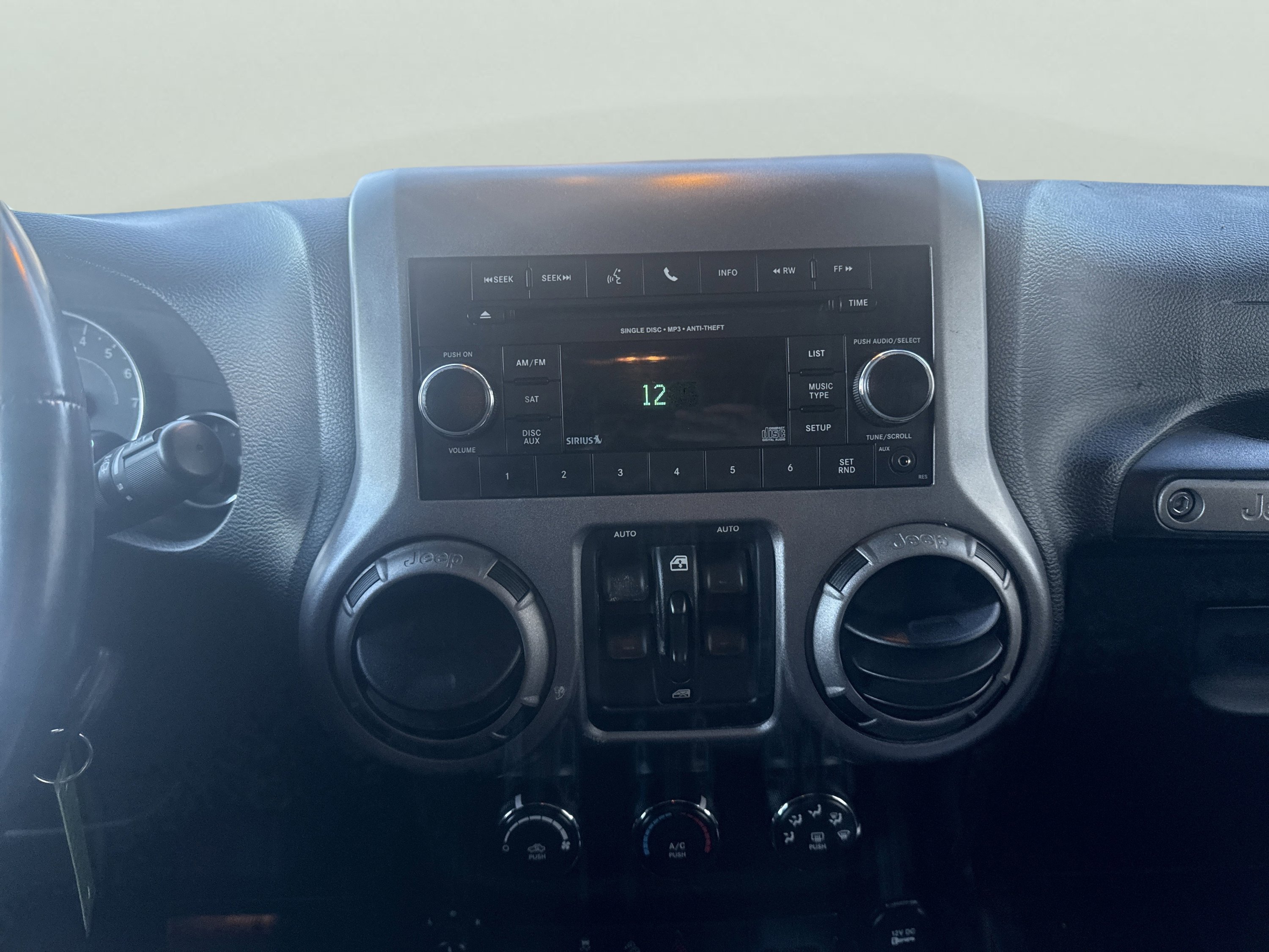 Used 2015 Jeep Wrangler Unlimited Sport w/ Quick Order Package 24S image 20