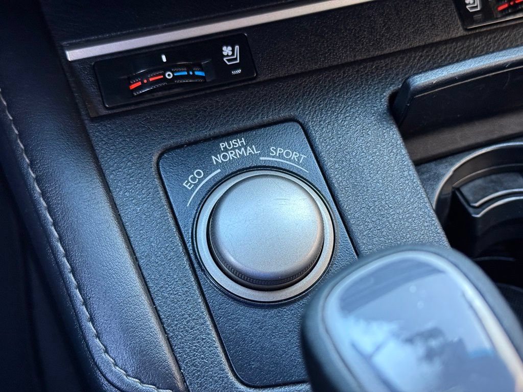 Used 2017 Lexus ES 350 w/ Premium Package FWD image 5
