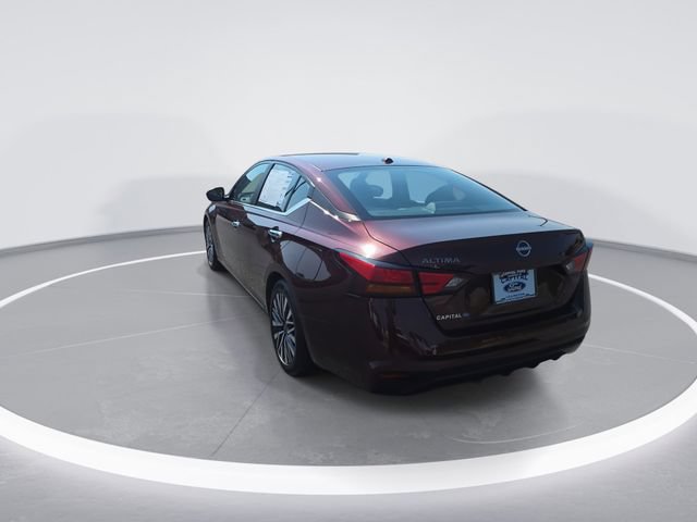 Used 2025 Nissan Altima 2.5 SV FWD image 7