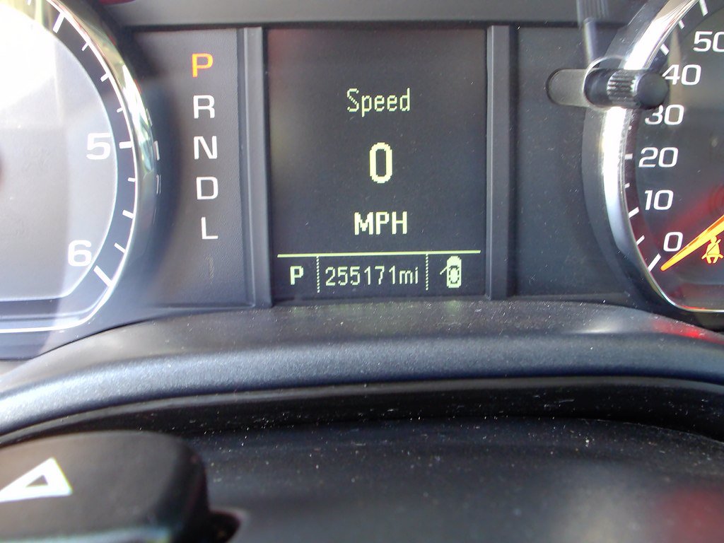 Used 2018 Chevrolet Silverado 1500 W/T AWD/4WD image 11