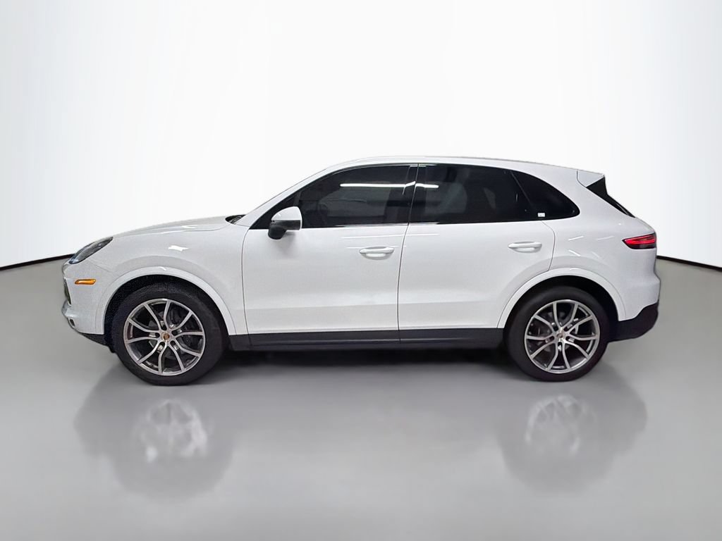Certified 2020 Porsche Cayenne AWD/4WD image 2