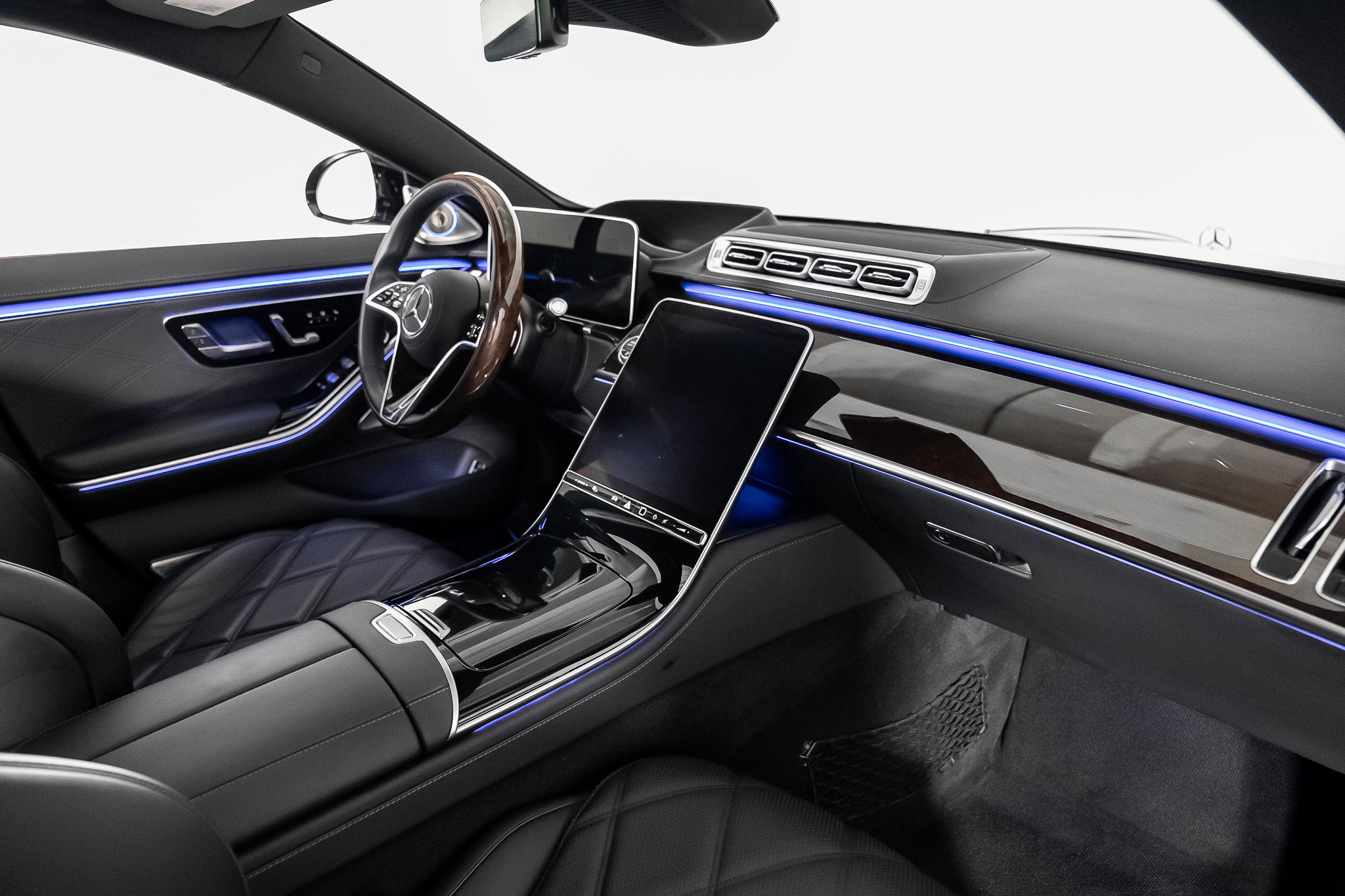 Used 2025 Mercedes-Benz Maybach S 580 4MATIC image 44