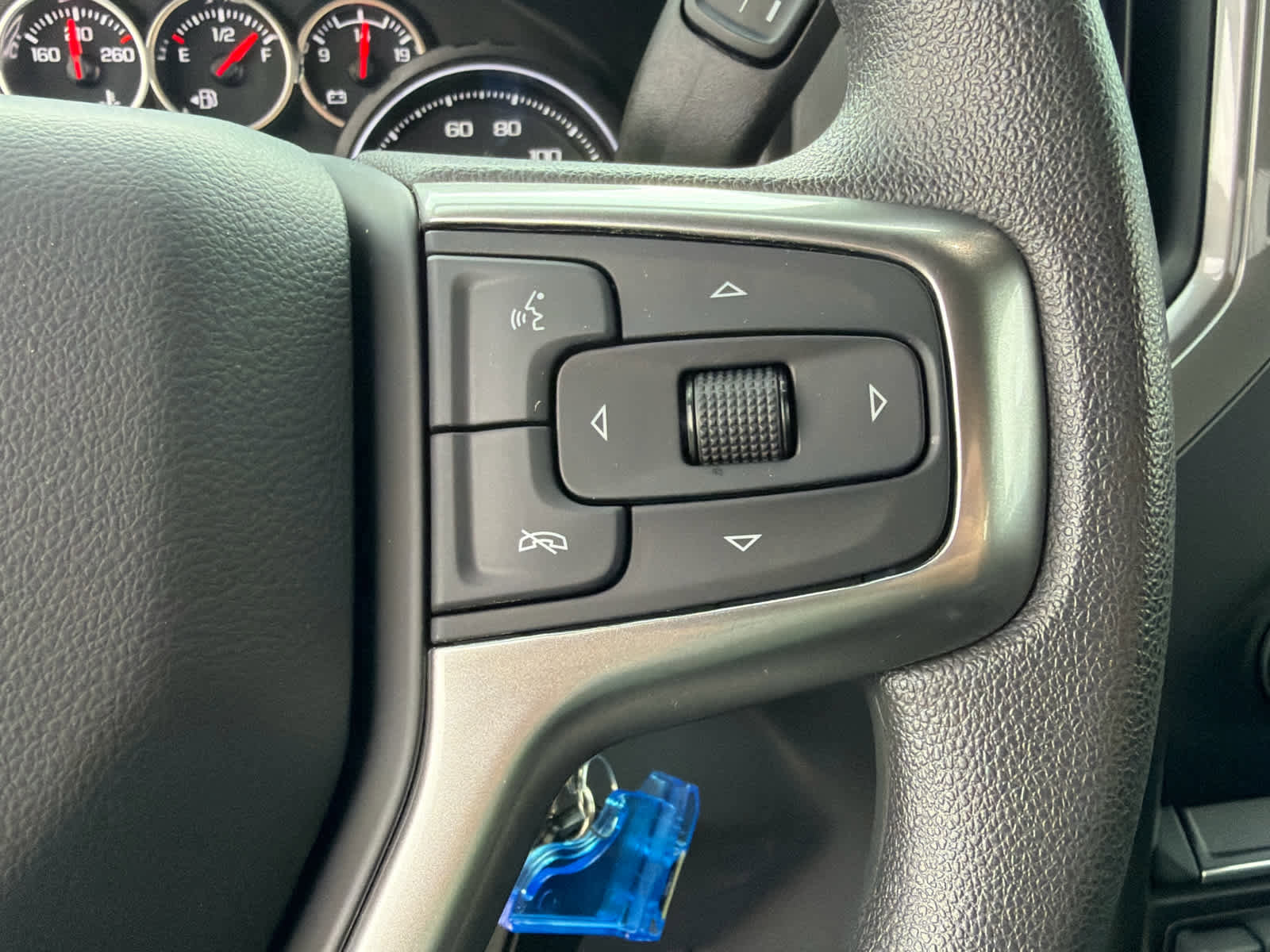 Used 2021 Chevrolet Silverado 1500 Custom w/ Custom Max Trailering Package AWD/4WD image 31