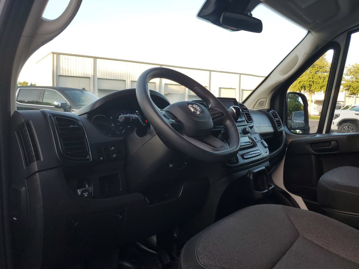 Used 2025 RAM ProMaster 2500 w/ U-Haul Equipment Group FWD image 14