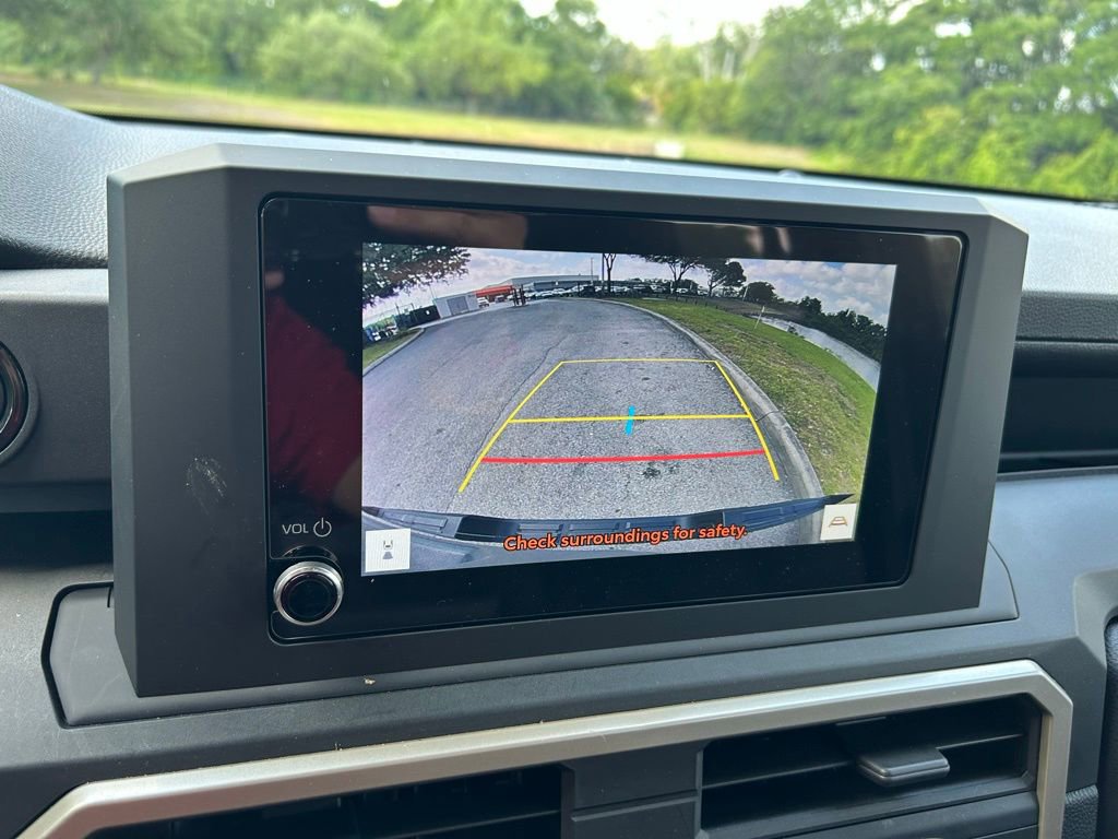 Certified 2025 Toyota Tacoma SR AWD/4WD image 25
