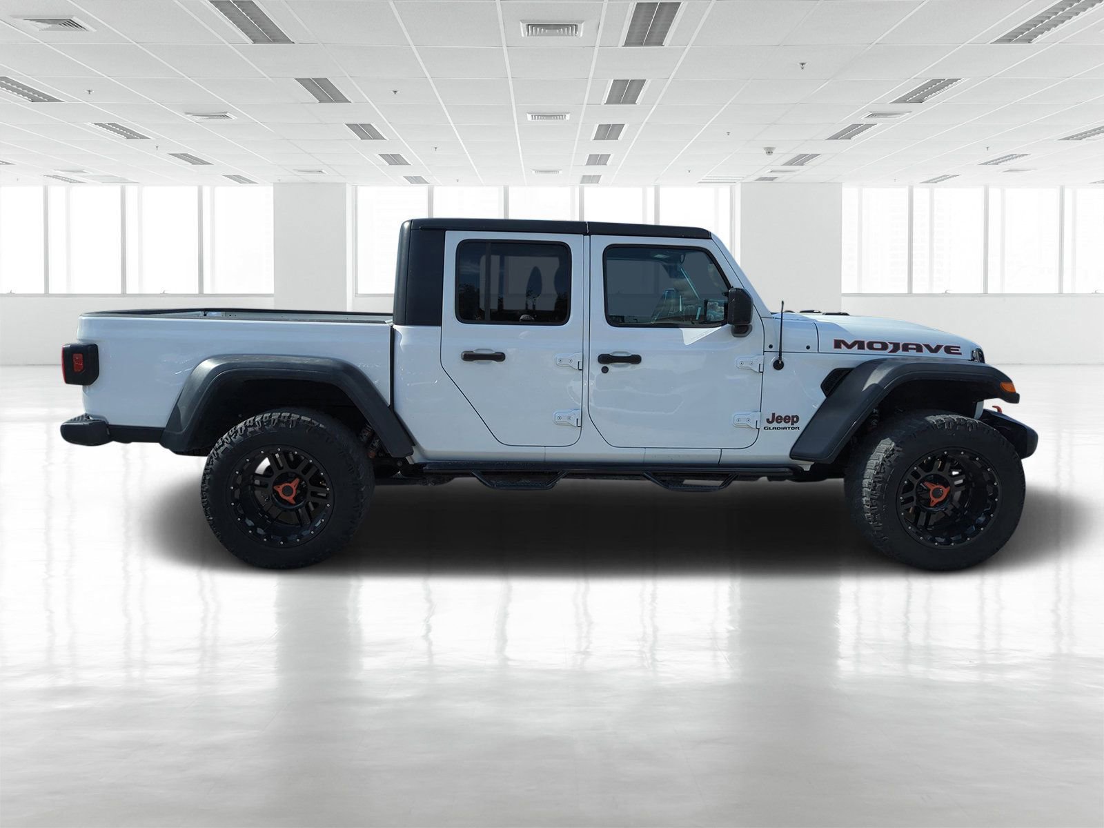 Used 2021 Jeep Gladiator Mojave image 2
