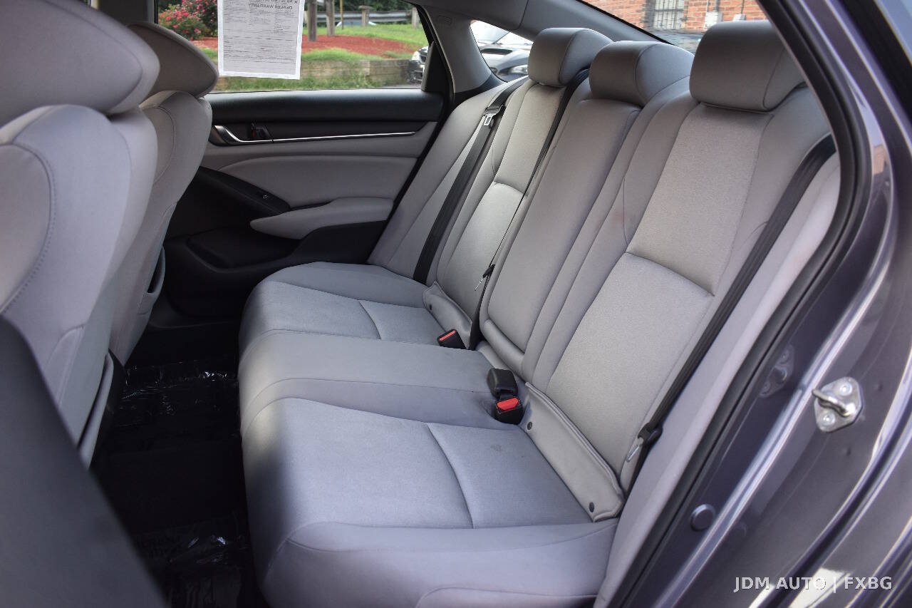 Used 2018 Honda Accord EX image 14