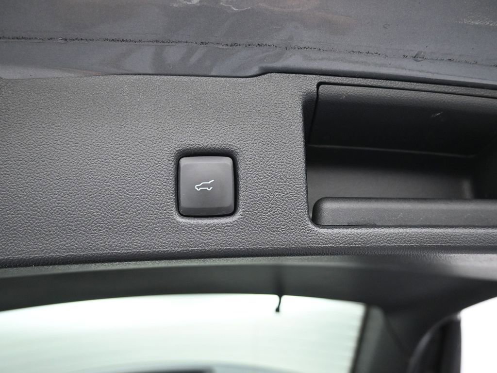Used 2022 Ford Escape SE w/ Convenience Package AWD/4WD image 16