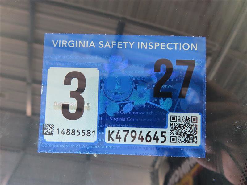 Used 2023 Nissan Leaf S image 34