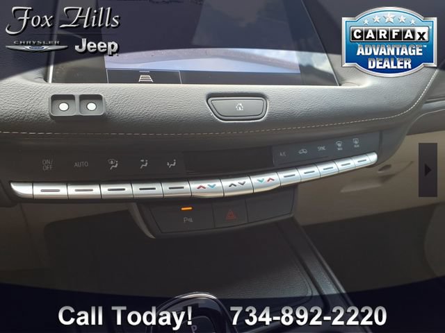 Used 2023 Cadillac XT4 Luxury FWD image 21