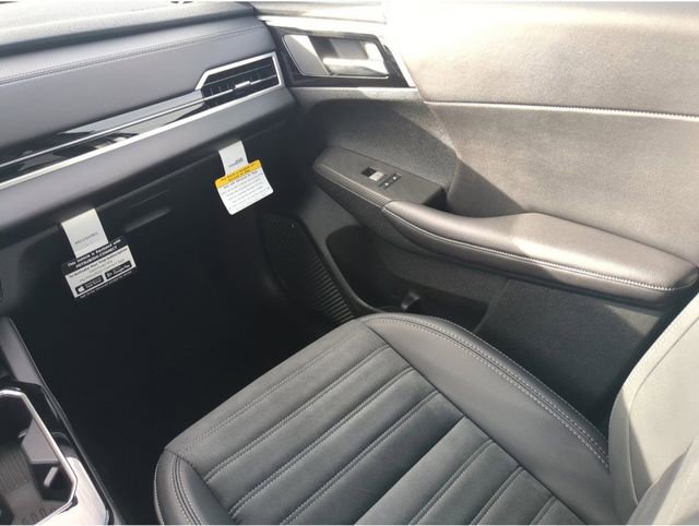 New 2026 Mitsubishi Outlander SE FWD image 19