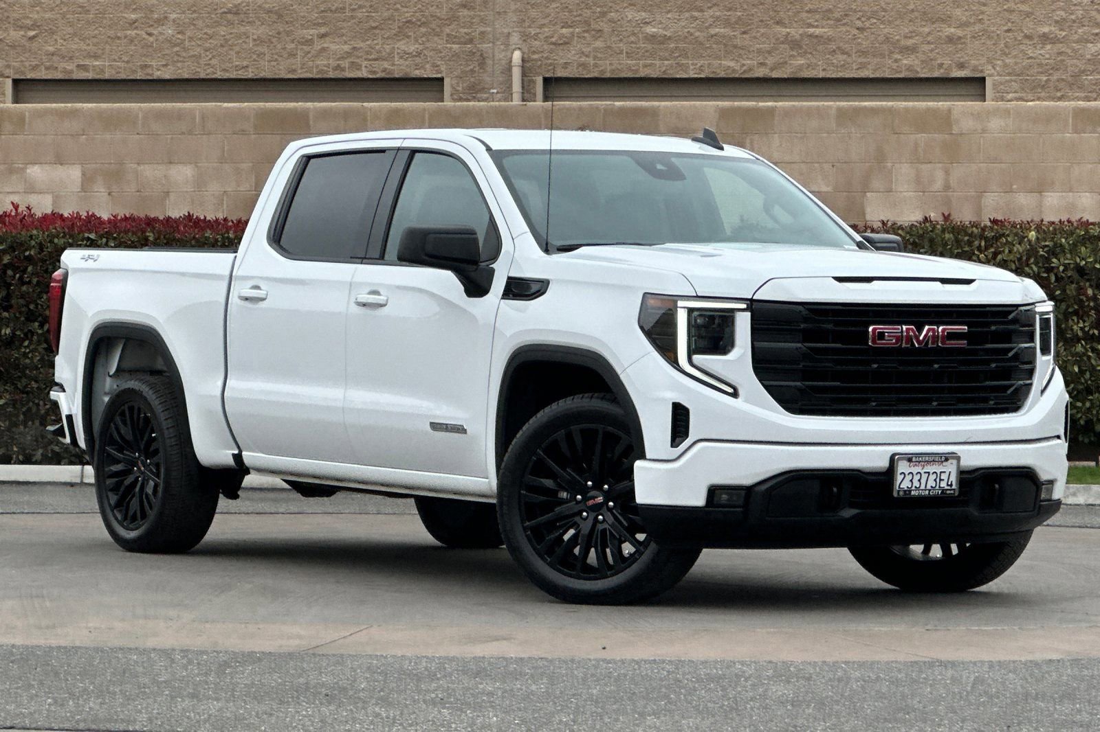 Certified 2023 GMC Sierra 1500 Elevation video 2