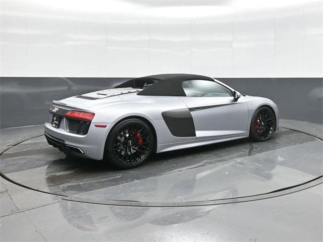 Used 2018 Audi R8 V10 image 7