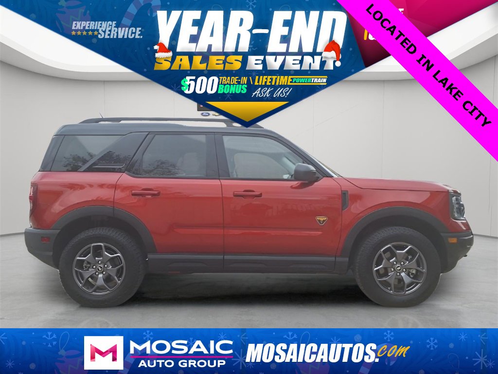 Used 2024 Ford Bronco Sport Badlands w/ Premium Package image 2