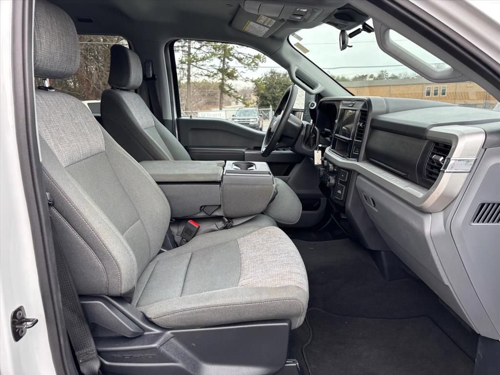 Used 2025 Ford F250 XLT AWD/4WD image 13