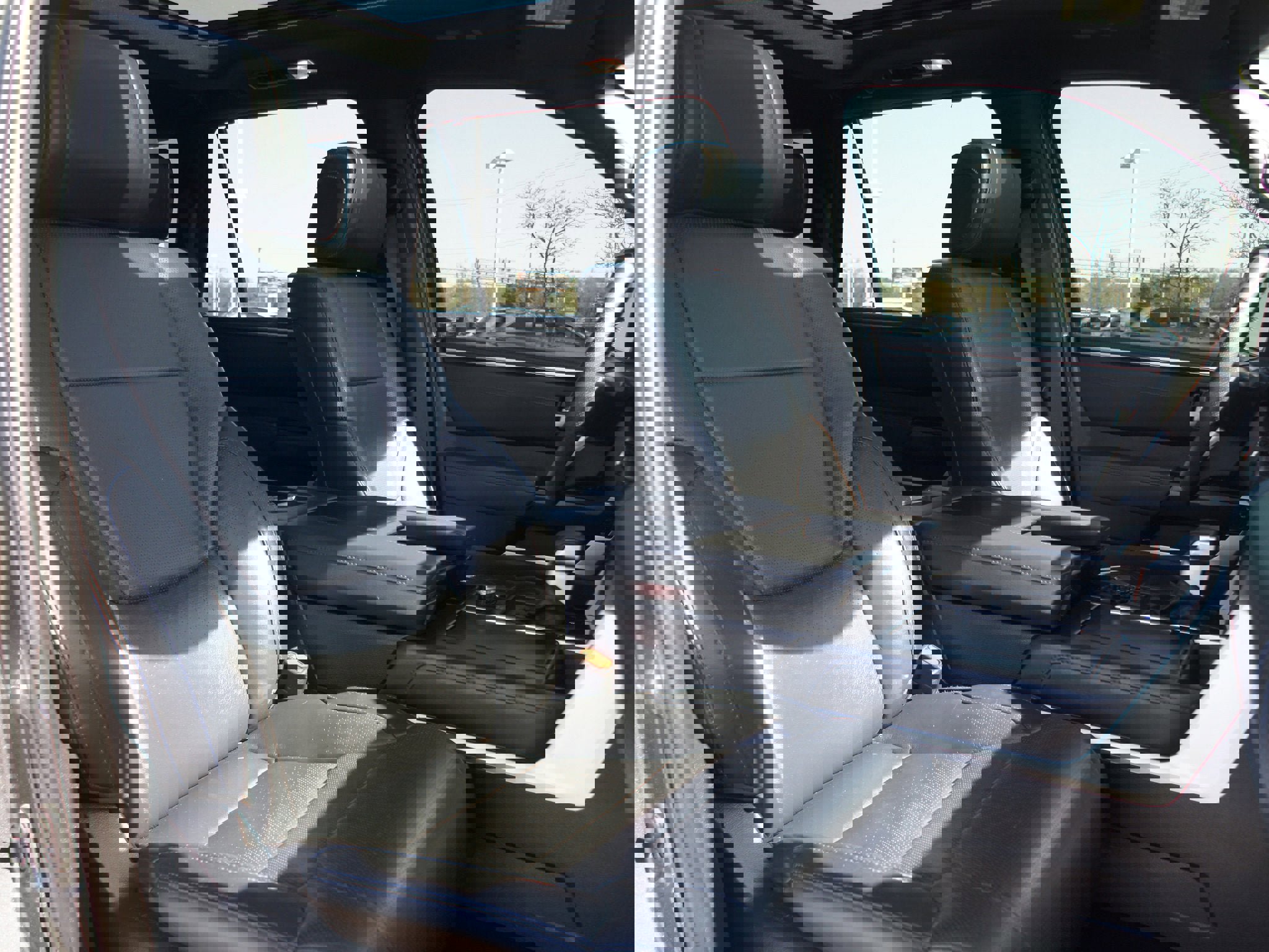 Used 2024 Toyota Sequoia Platinum AWD/4WD image 23