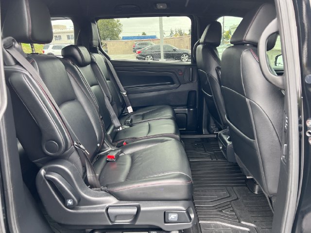 Certified 2025 Honda Odyssey Sport-L image 10