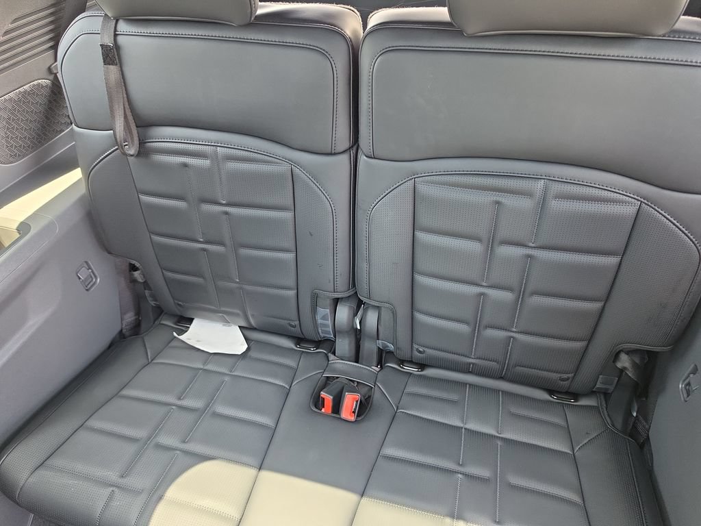 New 2026 Kia EV9 Land w/ Nightfall Edition Package AWD/4WD image 18
