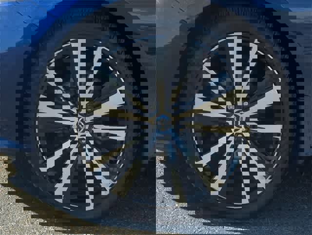 Used 2022 Nissan Altima 2.5 Platinum image 14