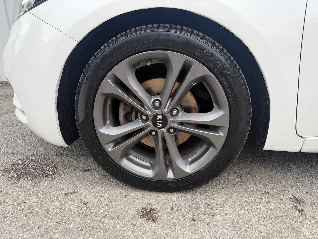 Used 2016 Kia Forte EX FWD image 32