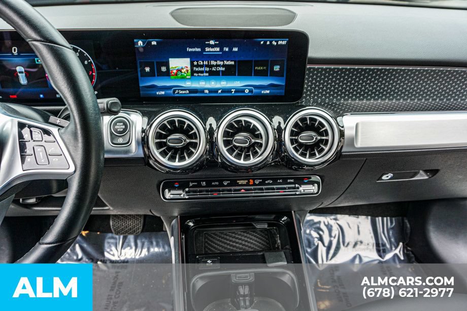 Used 2024 Mercedes-Benz GLB 250 image 39