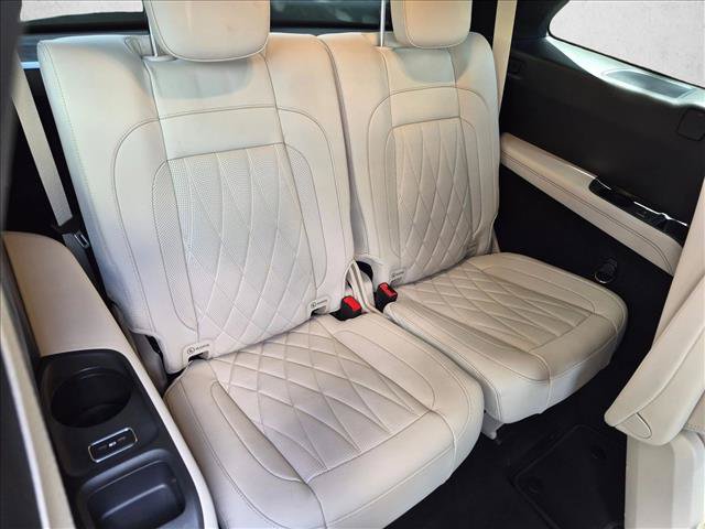 Used 2021 Mercedes-Benz GLS 63 AMG 4MATIC image 19