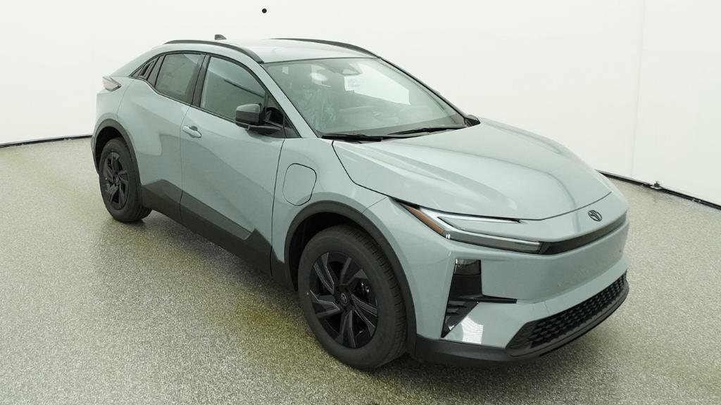 New 2026 Toyota C-HR AWD/4WD image 3