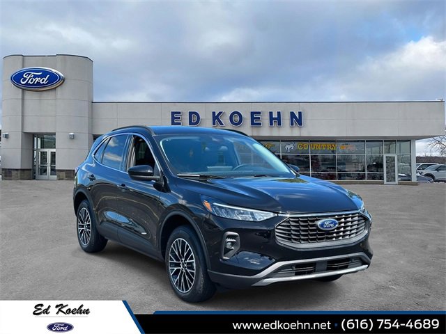 New 2025 Ford Escape SE