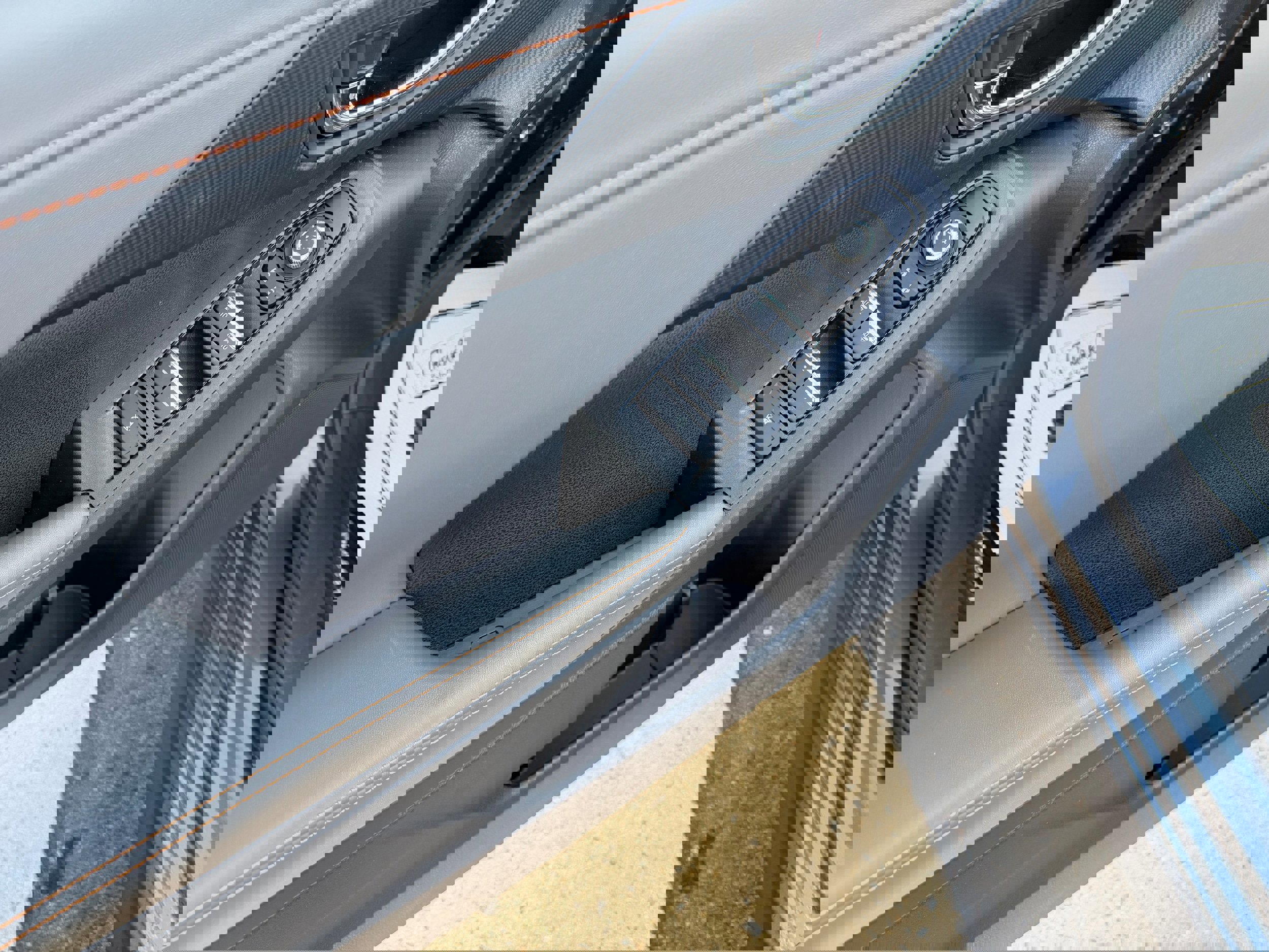 Used 2024 Subaru Crosstrek 2.5i Limited w/ Crosstrek Mirror Package AWD/4WD image 12