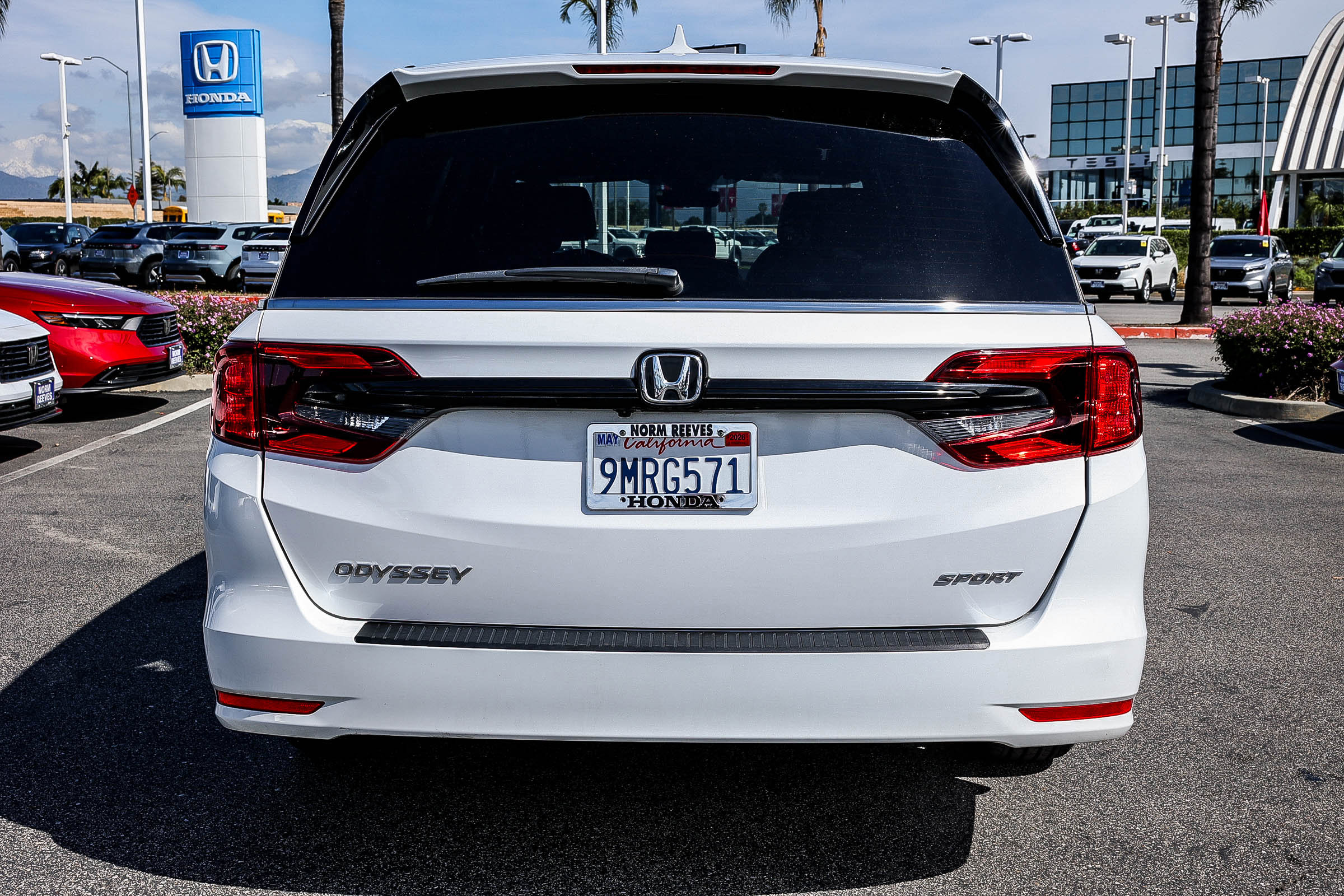 Certified 2024 Honda Odyssey Sport image 6