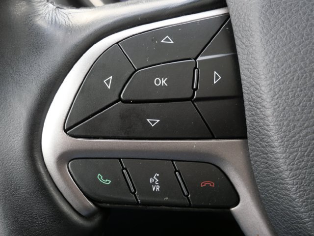 Used 2020 Jeep Grand Cherokee High Altitude AWD/4WD image 16