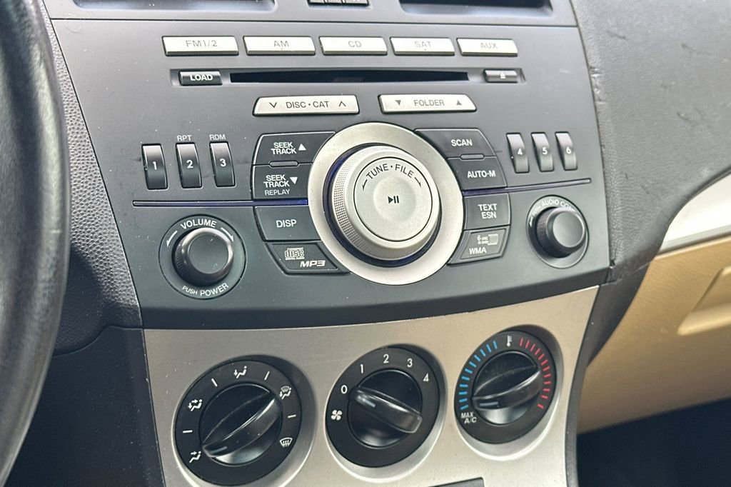 Used 2010 MAZDA MAZDA3 s Sport FWD image 19