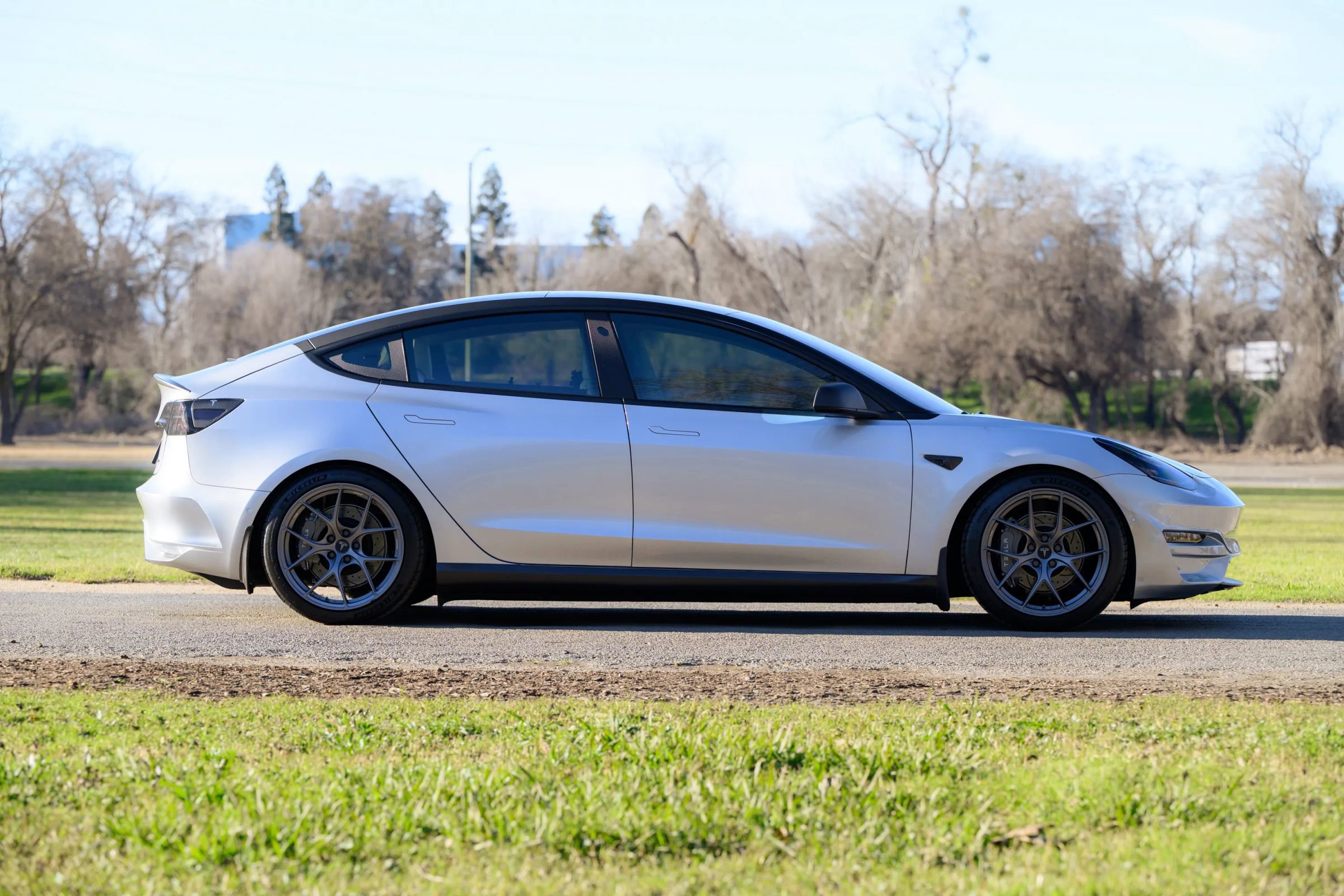 Used 2018 Tesla Model 3 Long Range image 5