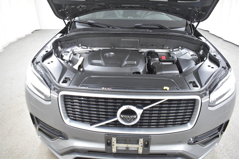 Used 2016 Volvo XC90 T6 R-Design w/ Protection Package Plus AWD/4WD image 37