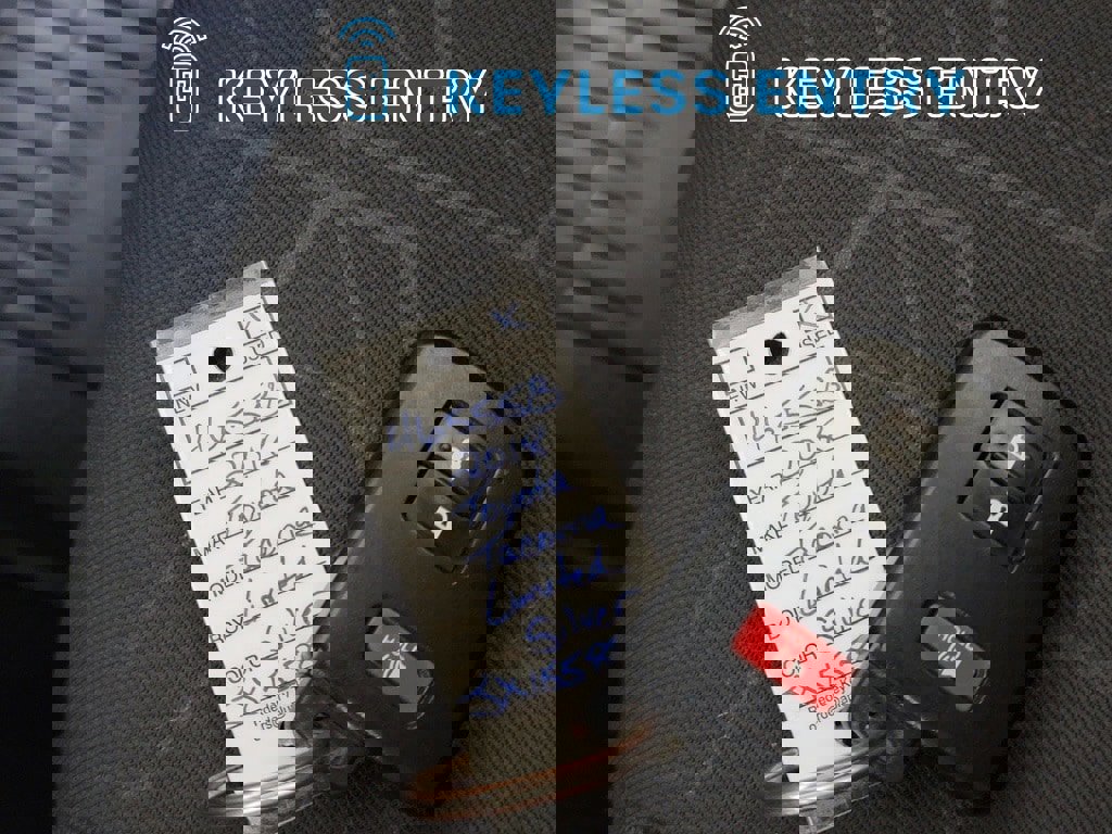 Used 2018 Toyota Tacoma TRD Sport AWD/4WD image 34