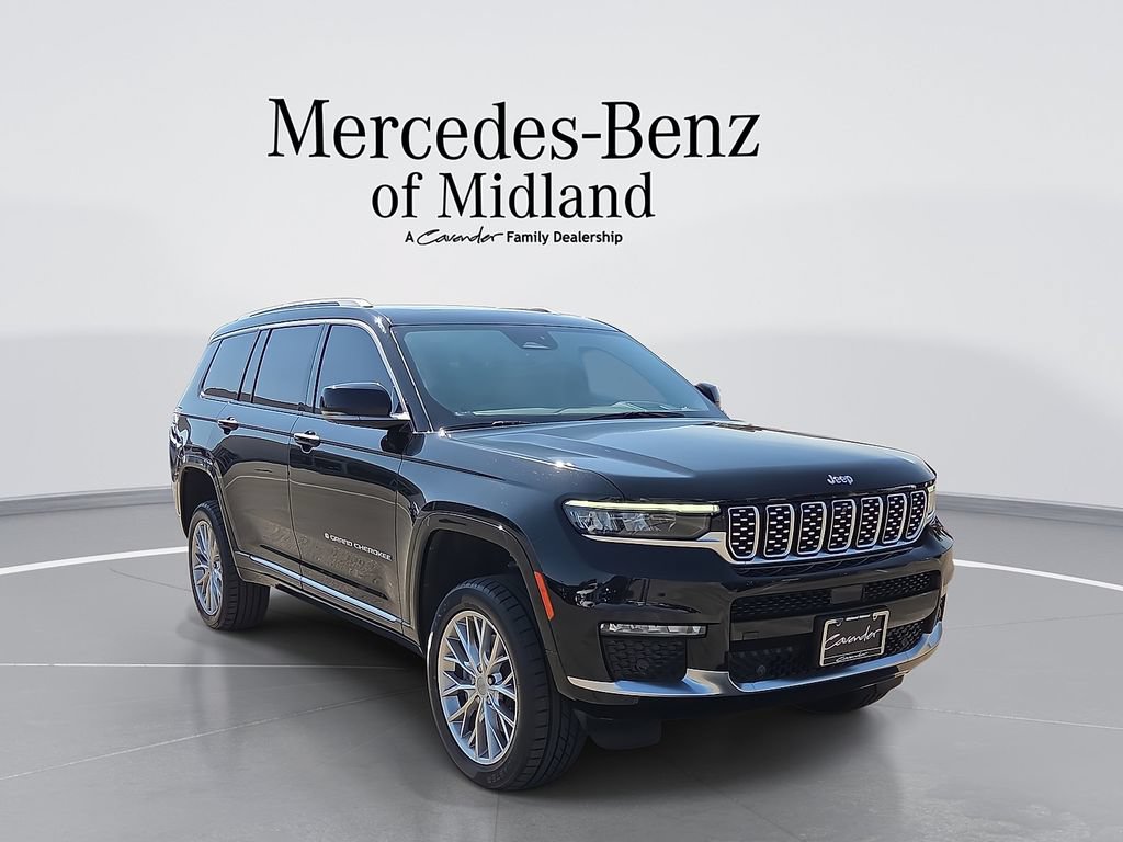 Used 2023 Jeep Grand Cherokee L Summit w/ Advanced Protech Group IV AWD/4WD video 1