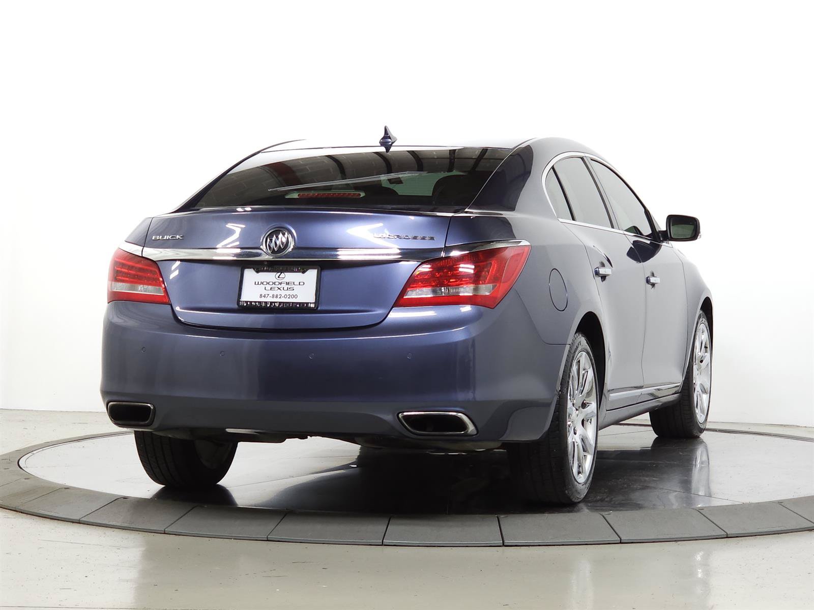 Used 2014 Buick LaCrosse Leather w/ Driver Confidence Package FWD image 8
