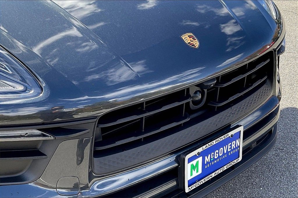 Used 2022 Porsche Macan Base image 33