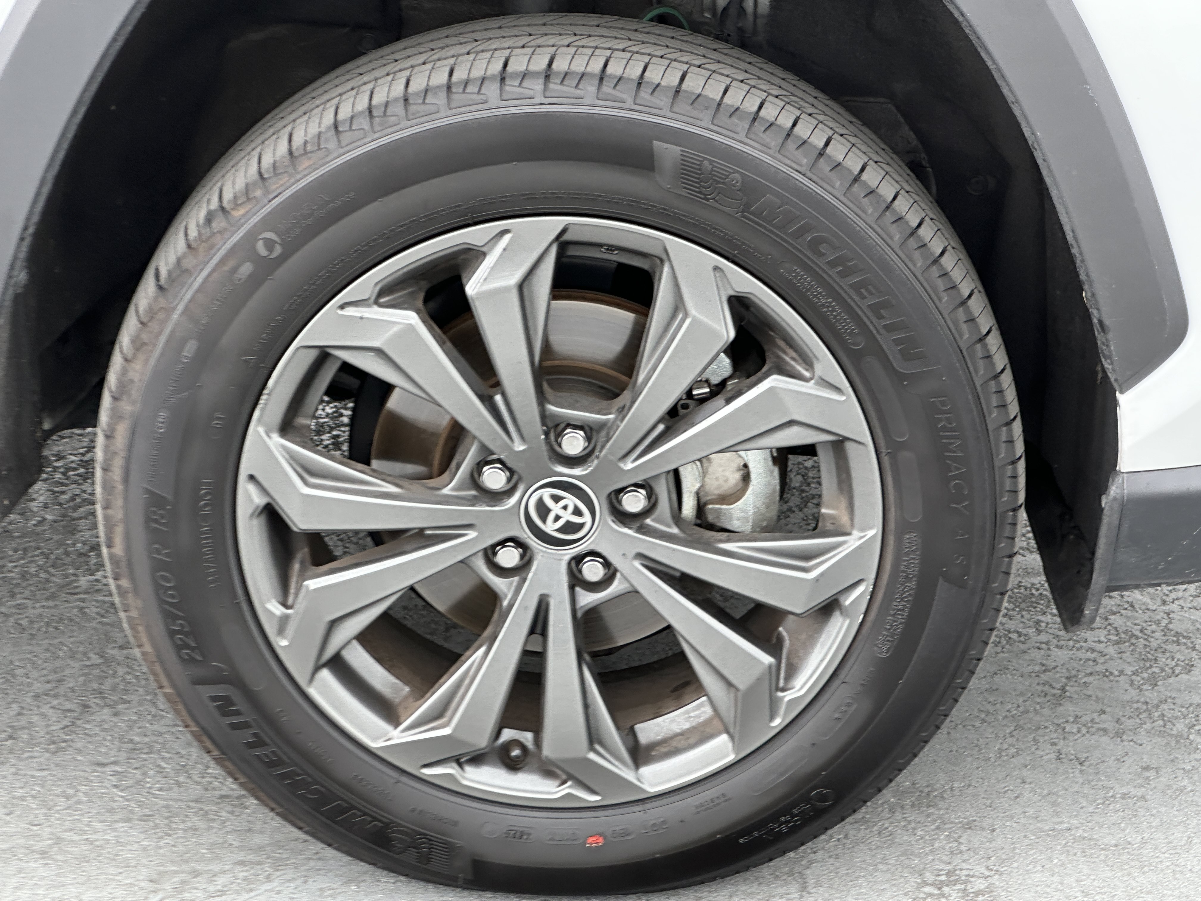 Used 2025 Toyota RAV4 XLE Premium AWD/4WD image 14