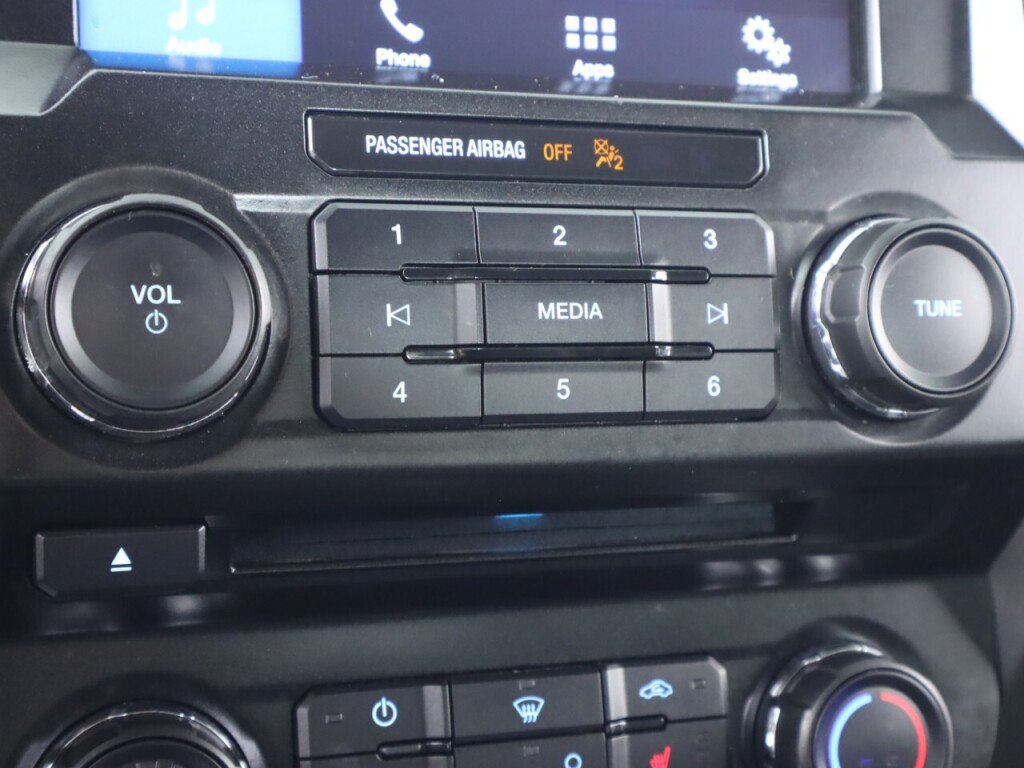 Used 2016 Ford F150 XLT w/ Equipment Group 302A Luxury AWD/4WD image 25